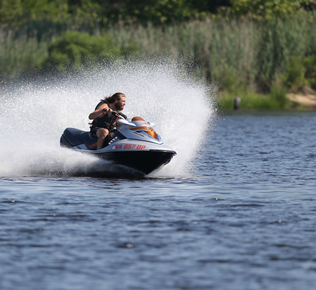 Personal watercraft